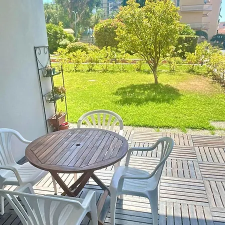 Arma Riviera Garden